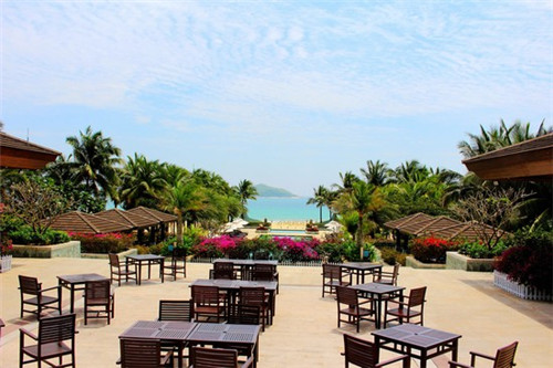 越特别的人越孤独是什么歌（越觉得孤单是什么歌曲）